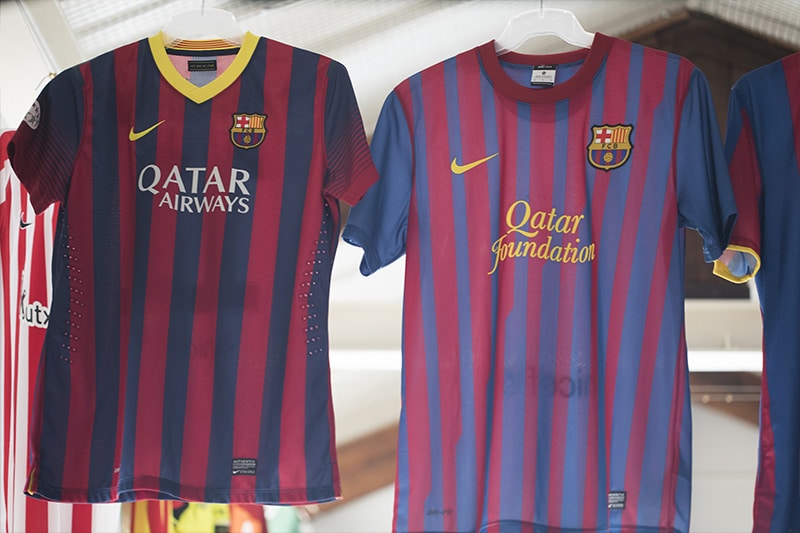 For the first time, customizing the FC BARCELONA jersey - Fucking