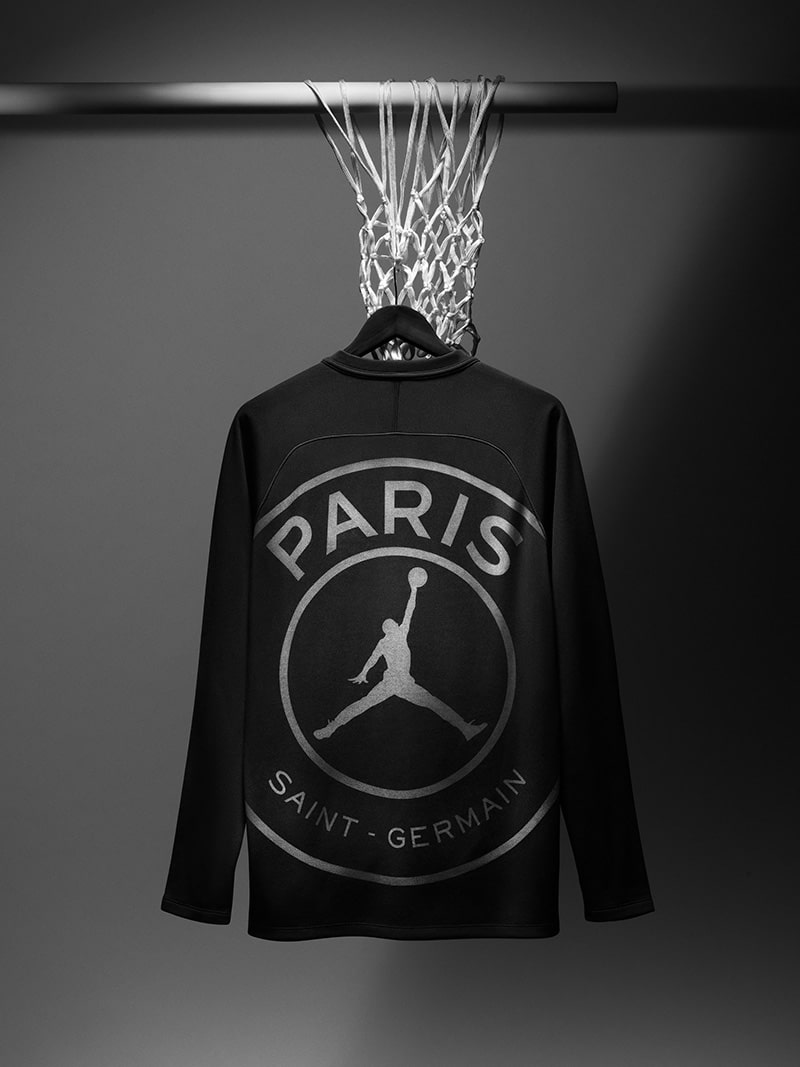 Travis Scott Reveals PSG x Jordan Brand Basketball Jersey During a Show in  France