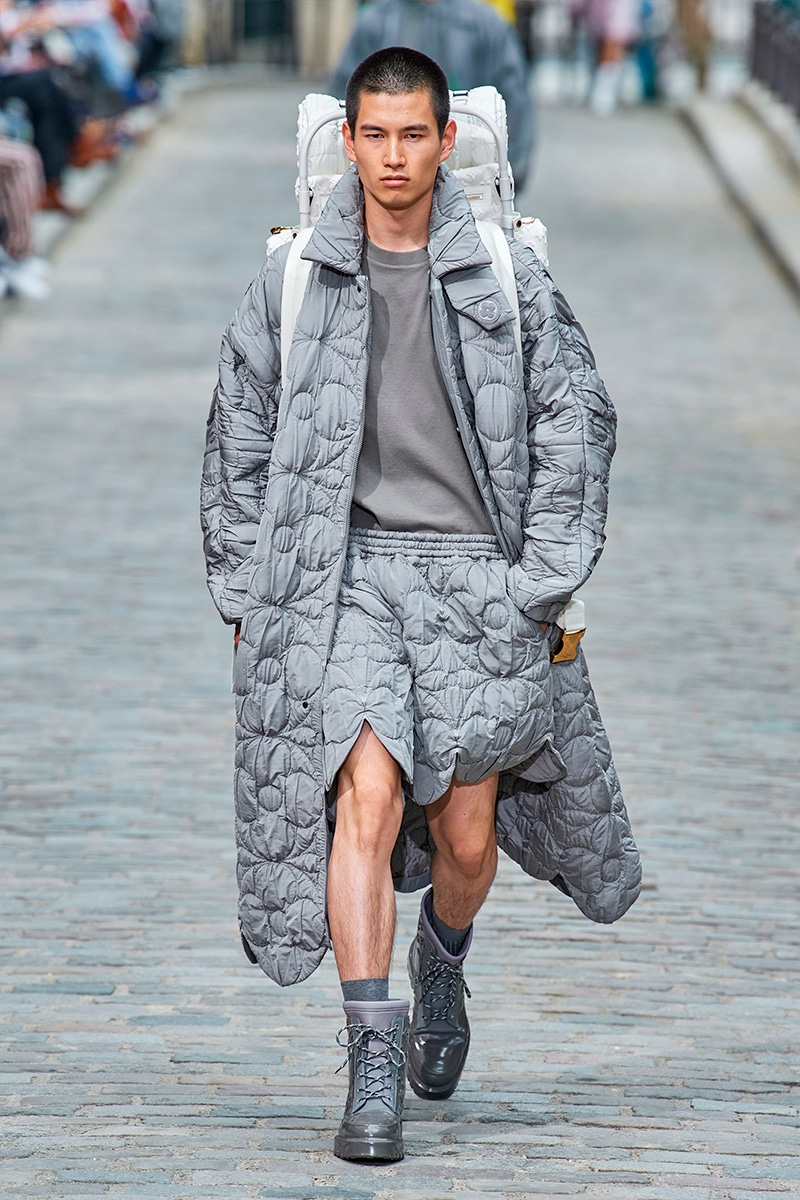 Louis Vuitton 2019 Monogram Boyhood Puffer Puffer Coat - Grey