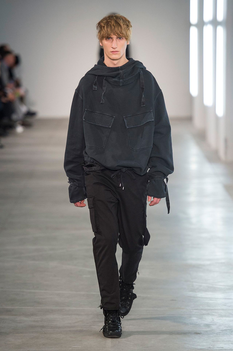 N° 21 Fall/Winter 2016 - Fucking Young!