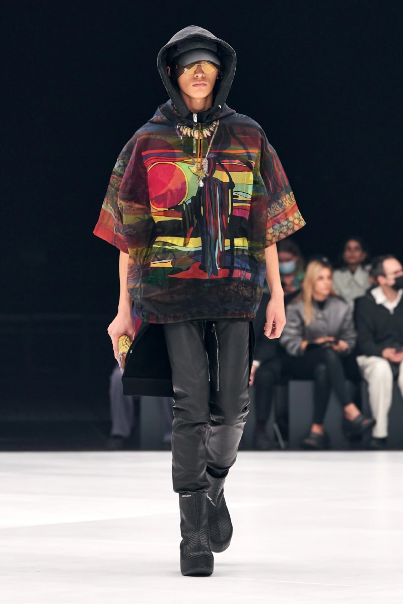 Lil Durk attends the Givenchy Menswear Spring Summer 2023 show as part of  Paris Fashion Week on June 22, 2022 in Paris, France. Photo by Laurent  Zabulon/ABACAPRESS.COM Stock Photo - Alamy