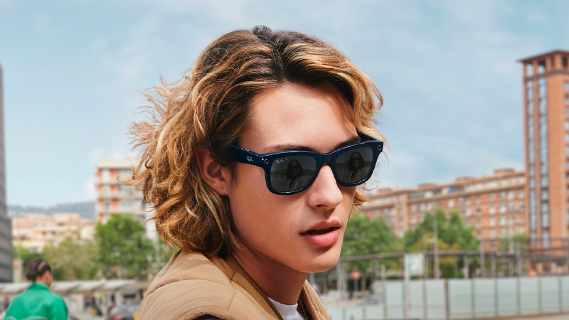 Ray-Ban Brings Us Even Closer To The Digital World With Its Smart Glasses 