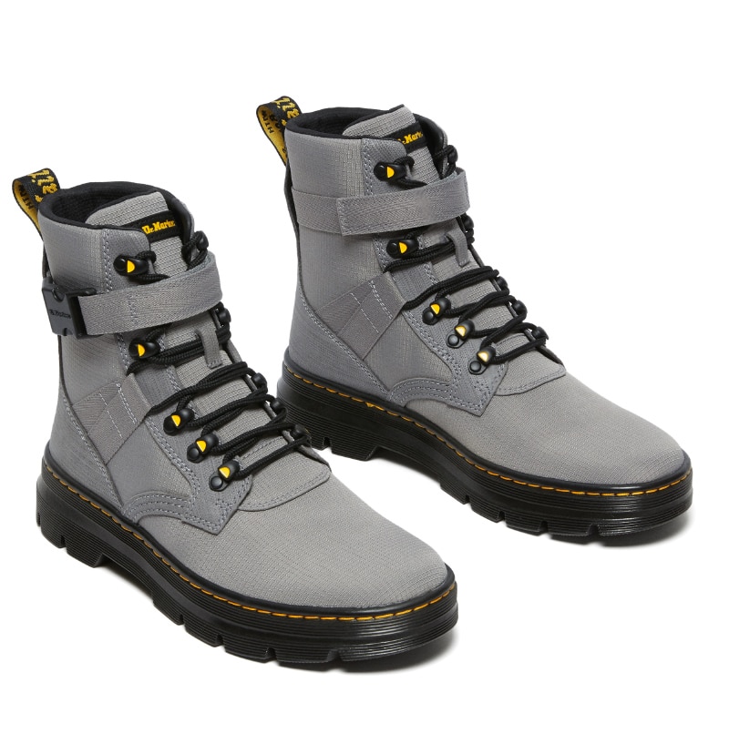 La isla cheap dr martens