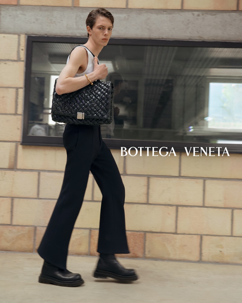 The Bottega Veneta Fall 2022 campaign is here: See all the images