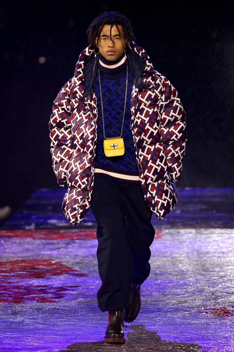 Tommy Hilfiger presents its new New York Puffer - Fucking Young!