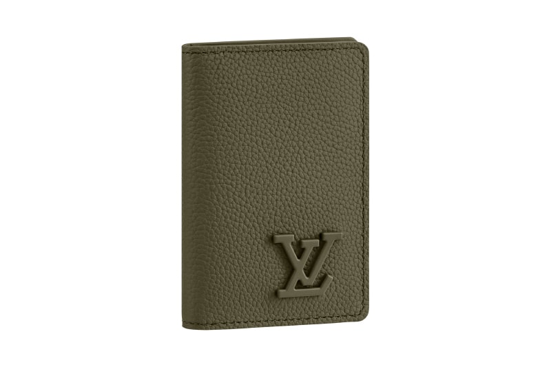 Louis Vuitton Orange Monogram Aerogram Leather LV Logo Pocket Organizer  Wallet