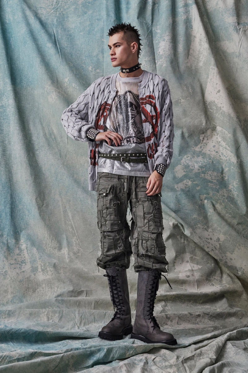 Moschino Uomo Pre-Fall 2023 - Fucking Young!