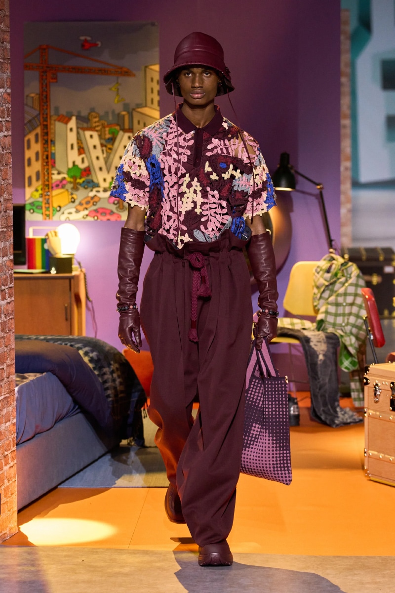 Louis Vuitton Pre-Fall 2023 - Fucking Young!