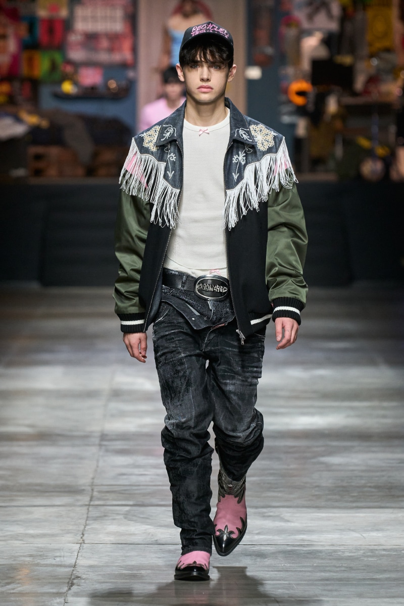 DSQUARED2 Fall/Winter 2023 - Fucking Young!