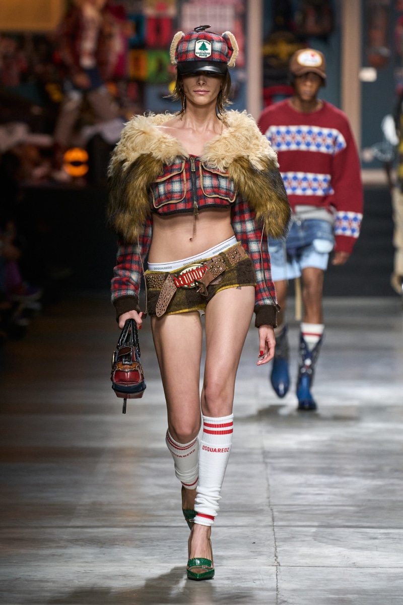 DSQUARED2 Fall/Winter 2023 - Fucking Young!