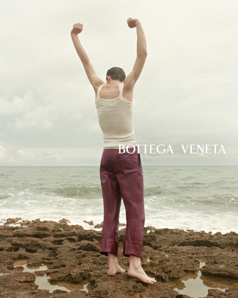 Shop BOTTEGA VENETA ANDIAMO 2024 SS Medium andiamo