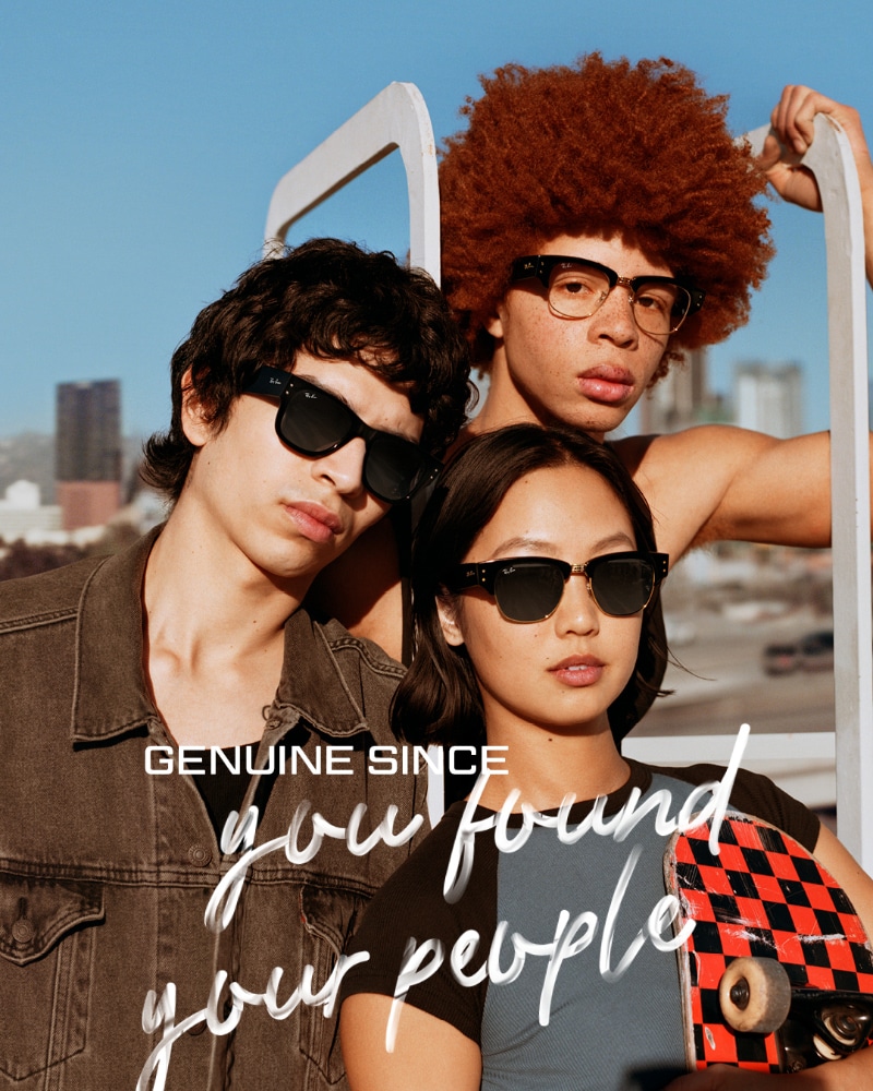 Ray-Ban launches the new MEGA: MEGA Wayfarer in vivid colors and