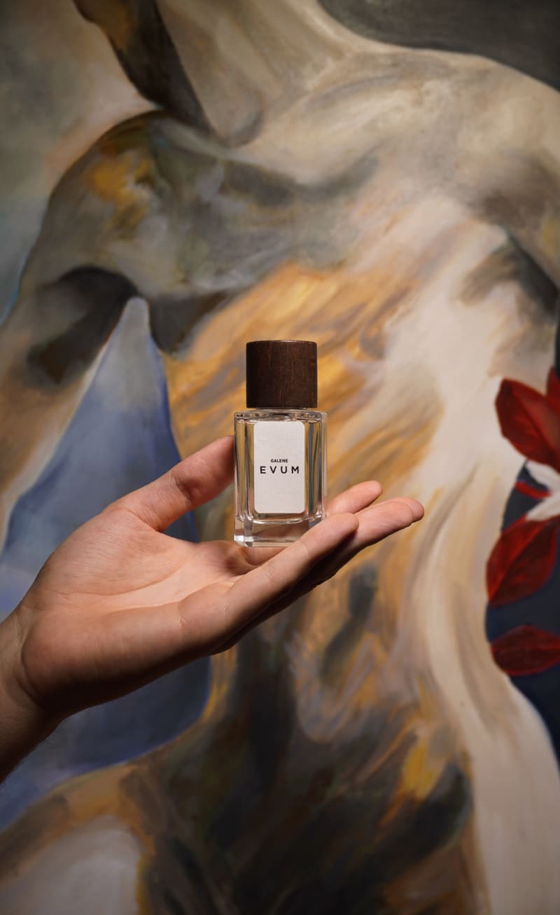 E V U M and Andrea Bonanno Merge Perfume and Painting in INSPIRED