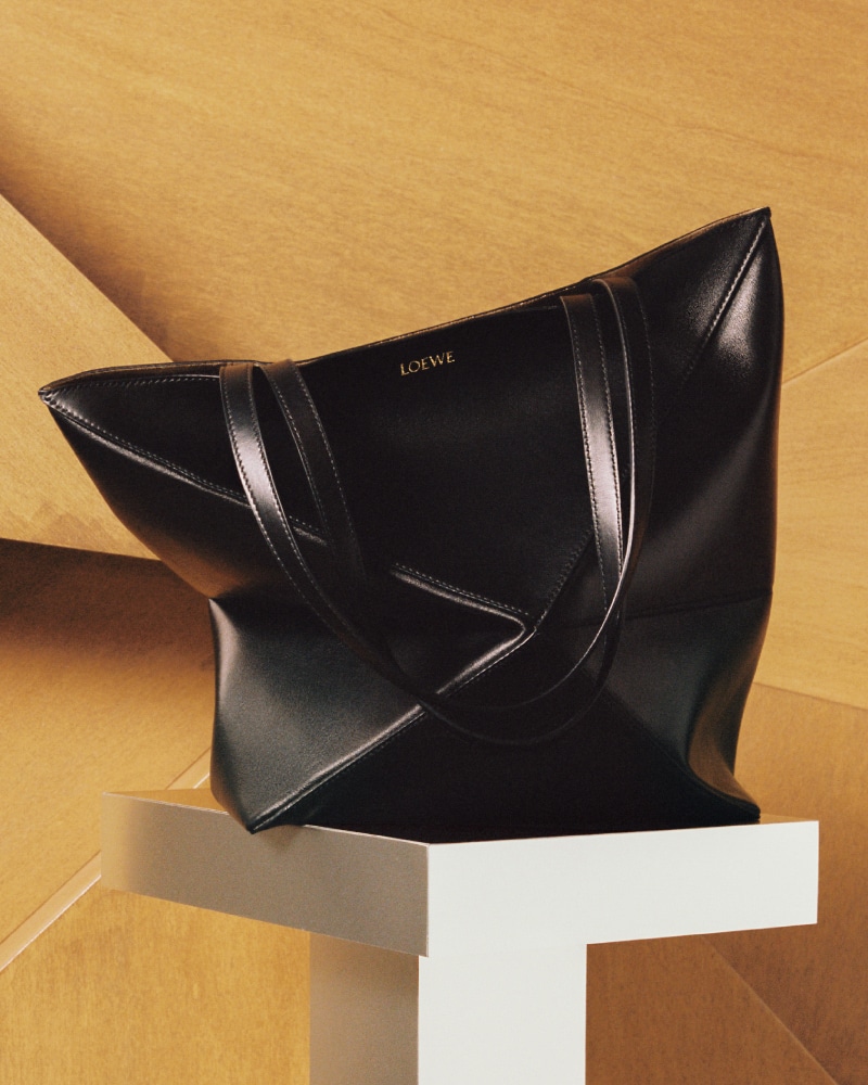 Puzzle Fold Extra Large Tote Bag in Brown - Loewe