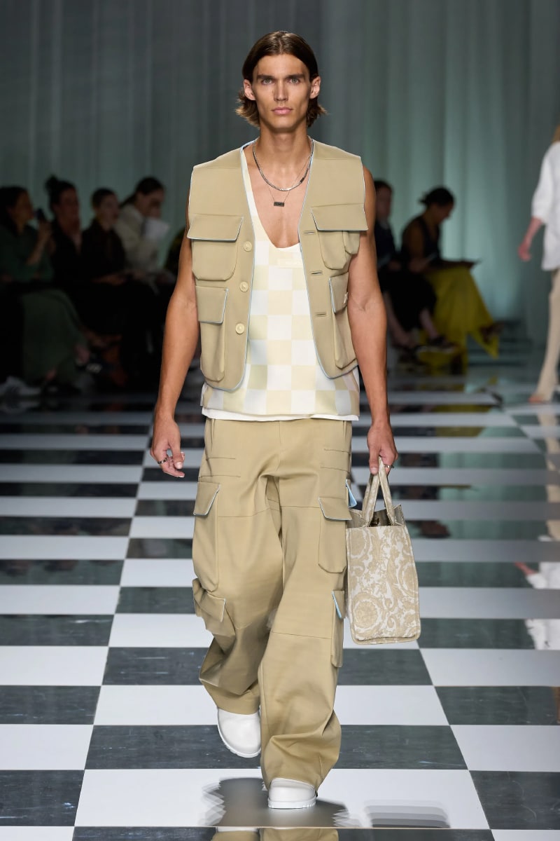 VERSACE Spring/Summer 2024 - Fucking Young!