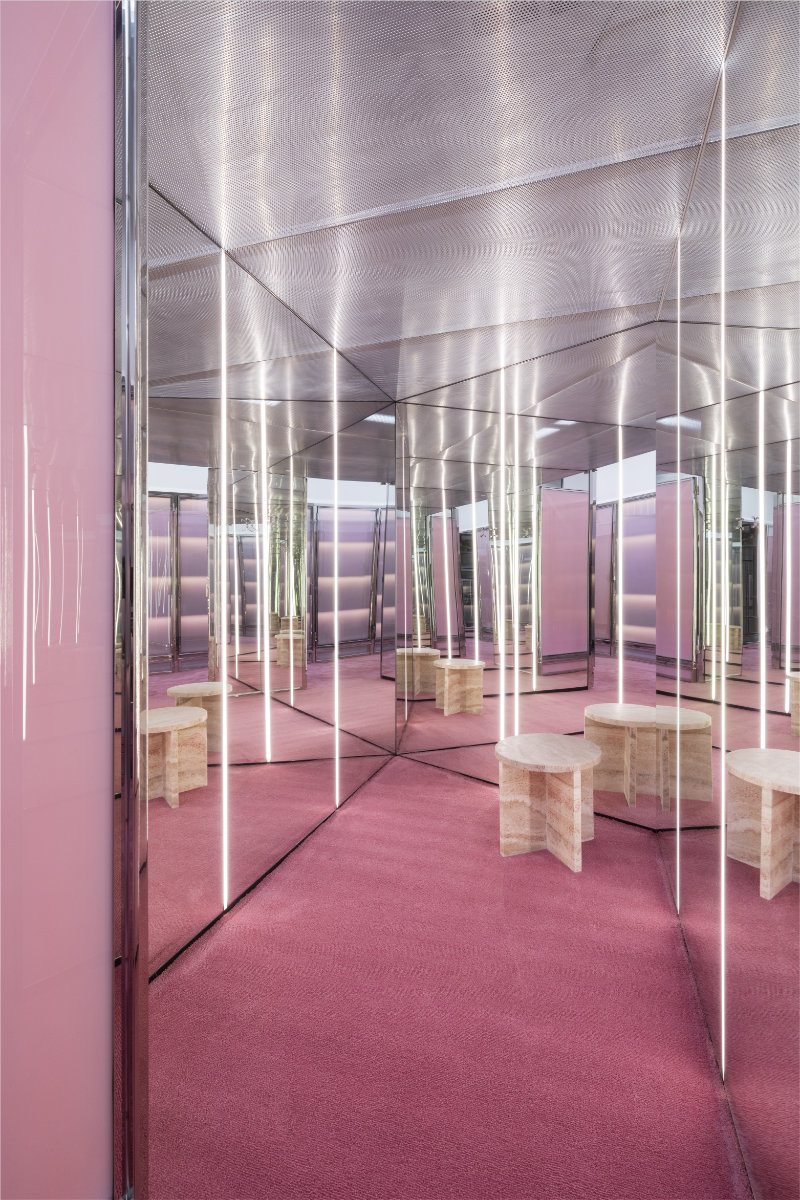 Wnętrze nowej przestrzeni Blumarine w Mediolanie