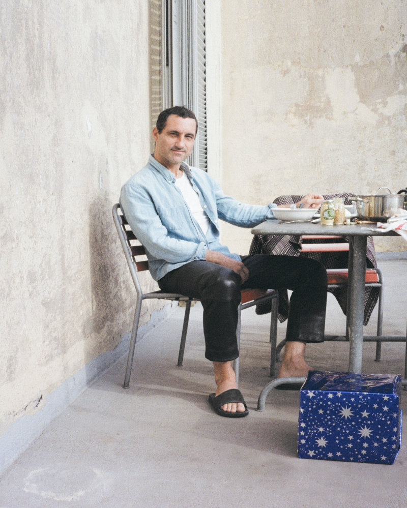 Hauser & Wirth invites Jean-Charles de Quillacq to its Paris space