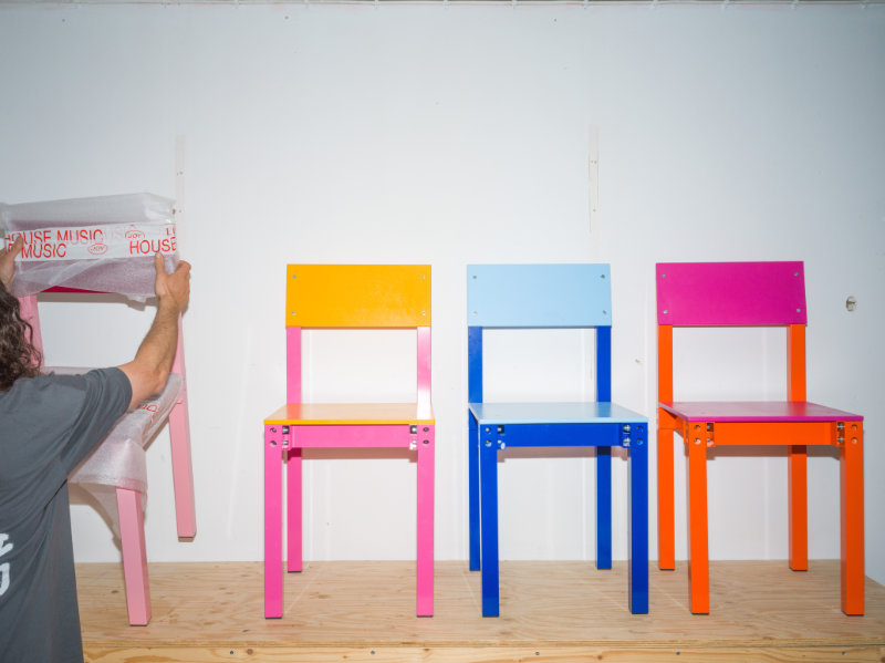 Fredrik Paulsen Returns to Skateboarding with a Chair at Vauhtikisat 2026