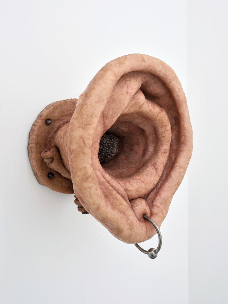 Ersan Mondtag Presents “Dispair” at Dittrich & Schlechtriem