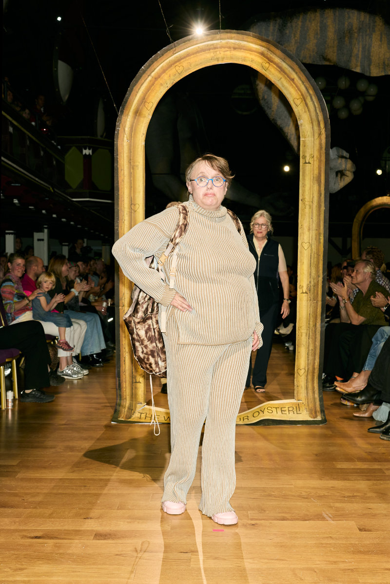 Julian Zigerli Celebrates 15 Years with the FOREVERLI Show in Zürich