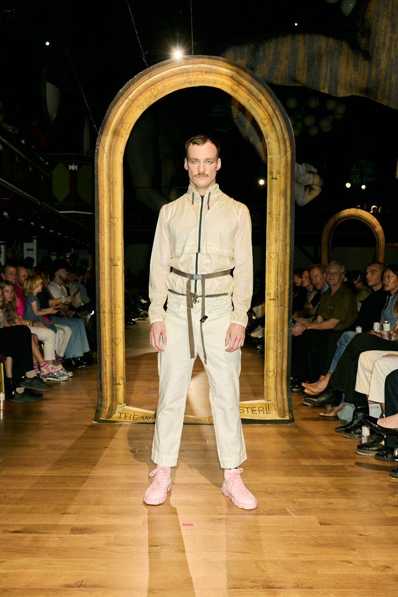 Julian Zigerli Celebrates 15 Years with the FOREVERLI Show in Zürich