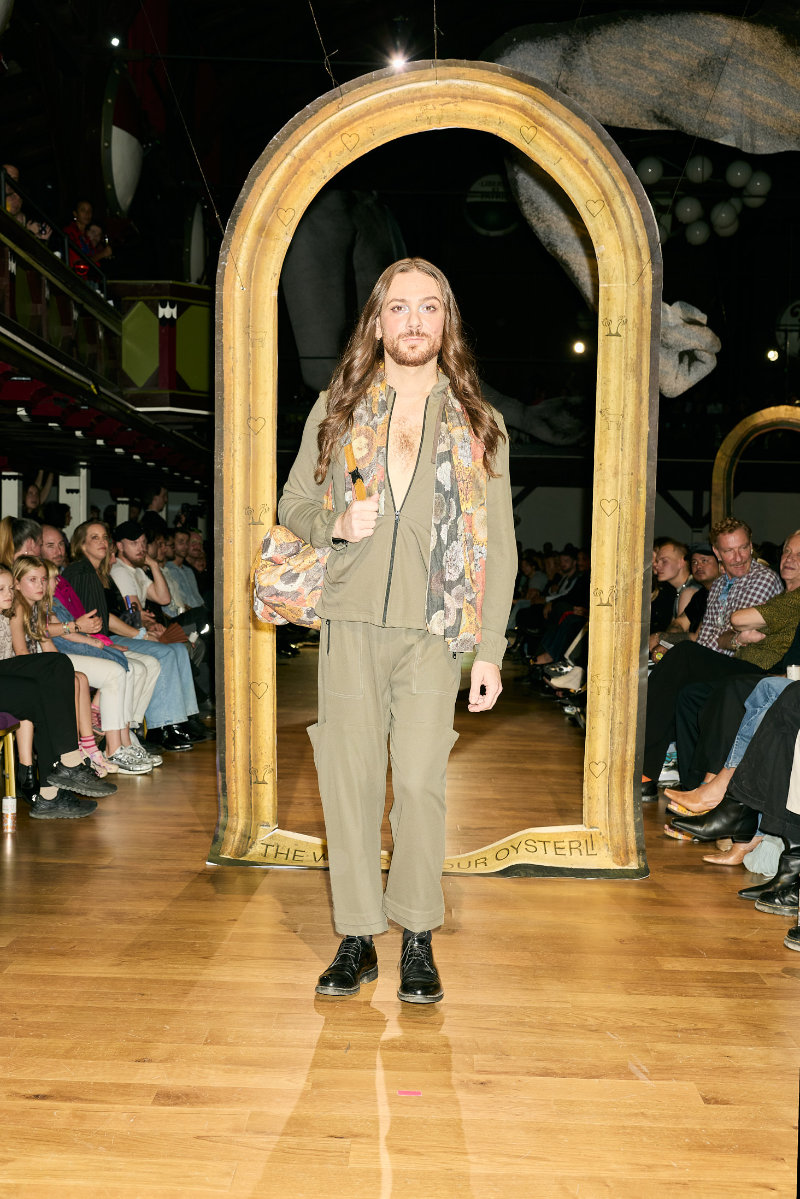 Julian Zigerli Celebrates 15 Years with the FOREVERLI Show in Zürich