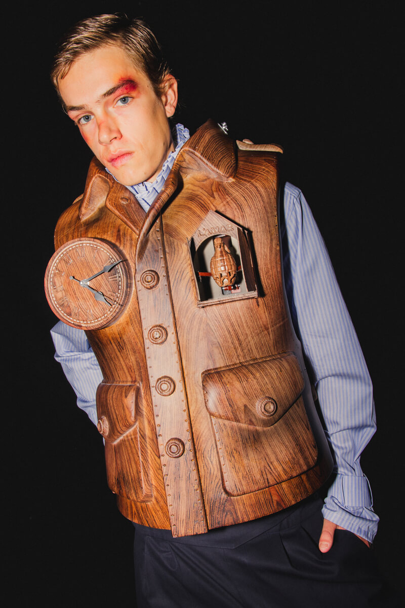 L’AMAR: the Art of Fashioning History